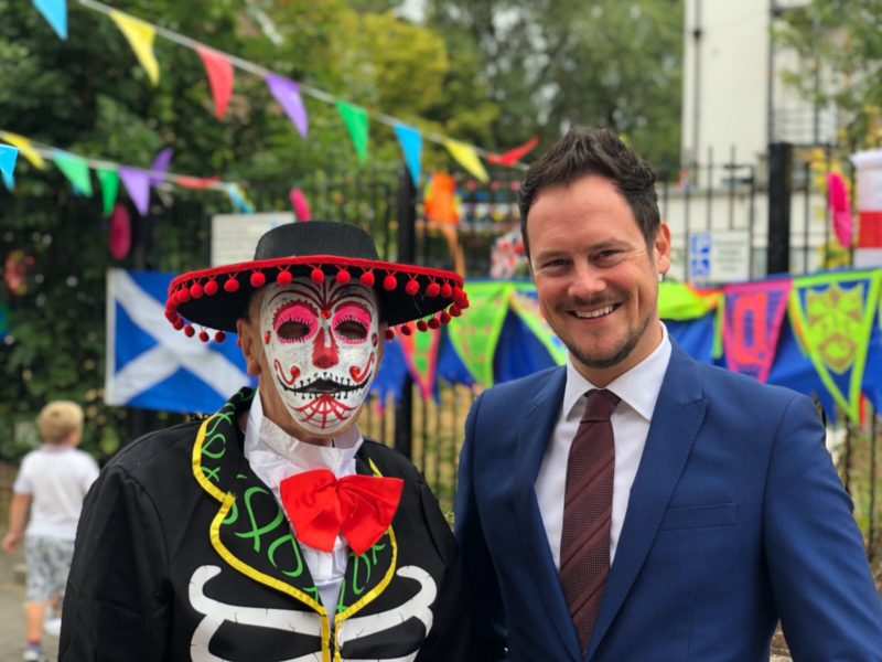 Stephen with a spooky volunteer!